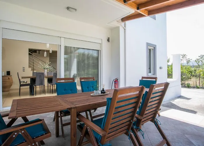 Summer Dream Villa *